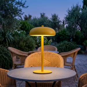 Lampada da Tavolo Portatile di Lusso Wireless con LED Dimmerabile per Ristoranti, Hotel, Bar e Arredamento Casa - Product Image 4