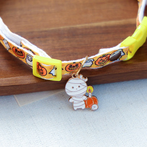 Accessoires de collier fantôme citrouille d'Halloween pour animaux de compagnie, chats, petits chiens et chiots - Parfaits pour les activités de plein air - Product Image 3