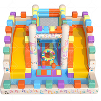 Château gonflable commercial à thème Boîte à musique avec double toboggan pour location événementielle
