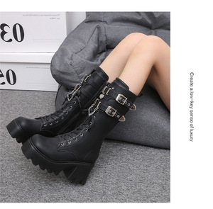 Botas de plataforma negras IStapromo Gifts, de media pantorrilla, con cordones, cremallera lateral, hebilla y cadena, botas de combate para mujer, parte superior de PU, para uso en otoño/primavera - Product Image 3