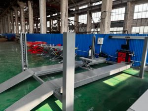 ลิฟท์ยกรถแบบ 4 เสา ใหม่ ลิฟท์ยกรถไฮดรอลิกแบบเคลื่อนที่ 4 เสา ลิฟท์ยกรถแบบ 4 กระบอกสูบ 4 เสา รุ่น Launch - Product Image 5