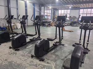 Vélo <span class=keywords><strong>elliptique</strong></span> de fitness neuf en promotion – Appareil de musculation <span class=keywords><strong>elliptique</strong></span> pour la gym - Product Image 5