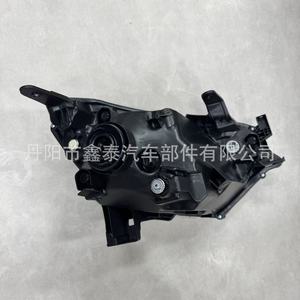 Conjunto de Faros Delanteros Isuzu Dmax Modelo 2024 Xt-24dmax-002 Halógenos para Transmisión Manual - Product Image 1