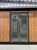 Maison préfabriquée moderne en acier de 20 pieds avec toit incliné, cabane modulaire, maison conteneur portable étanche pour habitation ou bureau