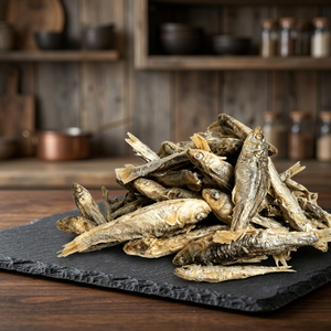 Snacks de Pescado Liofilizado para Perros, Alto en Proteínas, Natural, Pequeños, Ricos en Omega 3 para la Salud de la Piel y el Pelaje de las Mascotas - Product Image 1