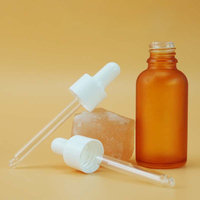Hersteller Maßgefertigte Leere Kosmetik-Mattglasflasche Bernsteinfarben 30ml/50ml/100ml Glas-Tropfflasche Anpassbare Farbe Kunststoff/Aluminium