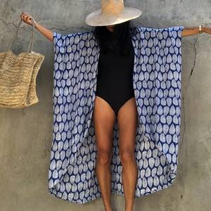 2025 chemisier en coton imprimé feuilles florales un cardigan de style soutien-gorge pour la protection solaire pour les <span class=keywords><strong>vacances</strong></span> et les vêtements de plage - Product Image 2