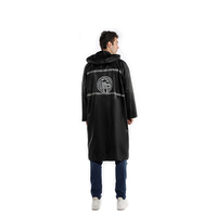 Usine en gros bonne qualité Polyester PVC Poncho imperméable imperméable adulte long vêtements de pluie réutilisable hommes femmes manteau de pluie veste