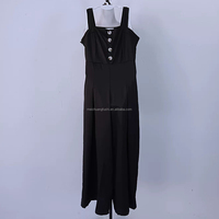 Combinaison noire sur mesure pour femme, coupe large, sans manches, col carré, boutonnée sur le devant, plissée, pantalon long, décontractée et élégante