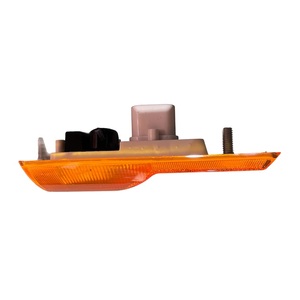Integrity Service Right Indicator Howo Heavy Truck Parts Dz9X259720006 Right Turn Signal Lamp - Product Image 3