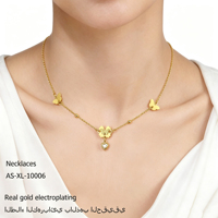 Collier personnalisé pour femme, bijoux résistants au ternissement, finition polie, plaqué or 18 carats, acier inoxydable, pendentif fleur cœur zircon