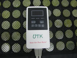 UTK Small Pro23.5X16インチ遠赤外線天然翡翠とトルマリン加熱パッドで背中の痛みとけいれんを和らげます