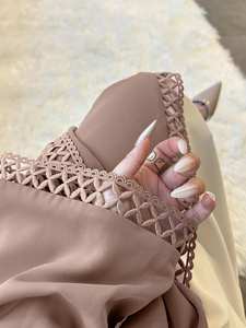 Nueva Abaya Abierta para Eid con Encaje, Cuello Redondo, Mangas Largas, Tela de Poliéster de Alta Calidad, Ropa Musulmana Modesta para Verano y Primavera, Abrigo, Vestido Interior - Product Image 3