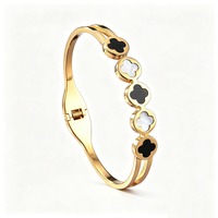 Cadeaux personnalisés, bracelets et joncs en zircon noir et blanc, trèfle à quatre feuilles, bijoux en acier inoxydable