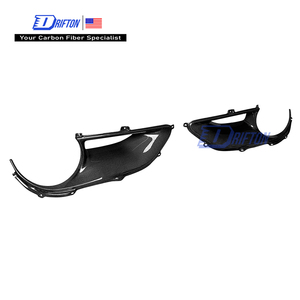 Cubierta de luz trasera de fibra de carbono 488 hecha a medida para Ferrari 488 GTB Spider 2015-2018 - Product Image 1