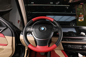 Housse de volant de voiture en cuir à 3 branches, ajustement personnalisé, <span class=keywords><strong>intérieur</strong></span> en cuir amélioré pour véhicules - Product Image 2