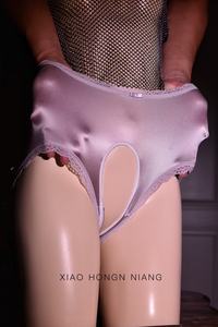 Pantaloncini da <span class=keywords><strong>donna</strong></span> Sexy <span class=keywords><strong>aperti</strong></span> in raso di seta in pizzo traspirante lucido <span class=keywords><strong>slip</strong></span> a vita alta di grandi dimensioni con Logo sottile in vita - Product Image 3