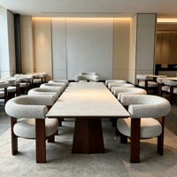 Chaise de salle à manger nordique moderne personnalisable, revêtement en tissu, rembourrage en éponge, structure en bois massif pour la maison, la salle à manger, le restaurant, l'hôtel