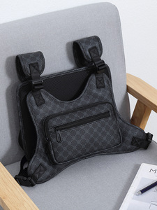 Sac de poitrine tactique tendance en cuir PU pour homme, gilet streetwear, sac banane hip-hop, harnais utilitaire, imperméable et léger - Product Image 3