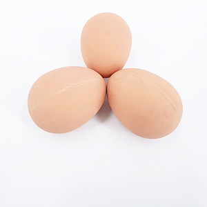 Huevos saltarines de alta simulación, fabricante mayorista de accesorios mágicos King Magic, para fiestas y concursos de talento. - Product Image 4