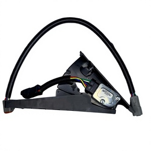 VOE 15158259 - Pedal de Acelerador para Camiones Articulados Volvo - Repuestos de Maquinaria de Construcción Nuevos de Alta Calidad - Product Image 1