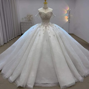 Lsjj153 Robe de mariée élégante style bohème, coupe princesse, avec corset perlé, décolleté cœur, traîne chapelle, longueur ras du sol, volumineuse - Product Image 1