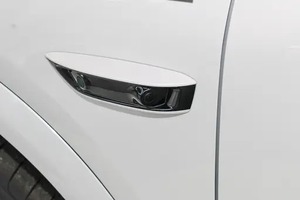 Venta de Auto: A/<span class=keywords><strong>U</strong></span>/<span class=keywords><strong>D</strong></span>/I Q6L E-tron 2026 Edición de Lanzamiento, Autonomía de 752 km, Batería de 107 kWh, Motor de 205 kW - Product Image 5