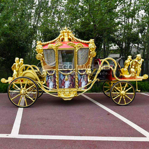 Carrosse de Mariage Électrique de Luxe Doré à la Française avec Sculpture de Cheval, Idéal pour les Visites Touristiques - Product Image 1