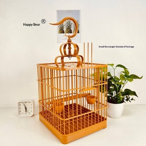 Cage à oiseaux carrée en plastique, portable, suspendue avec crochet et bols, transporteur léger pour canaris, pinsons, perruches - Product Image 6