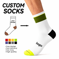 Chaussettes de cyclisme professionnelles techniques respirantes en mesh avec logo personnalisé, couleur blanc, vert olive, jaune fluo, pour la course sur route