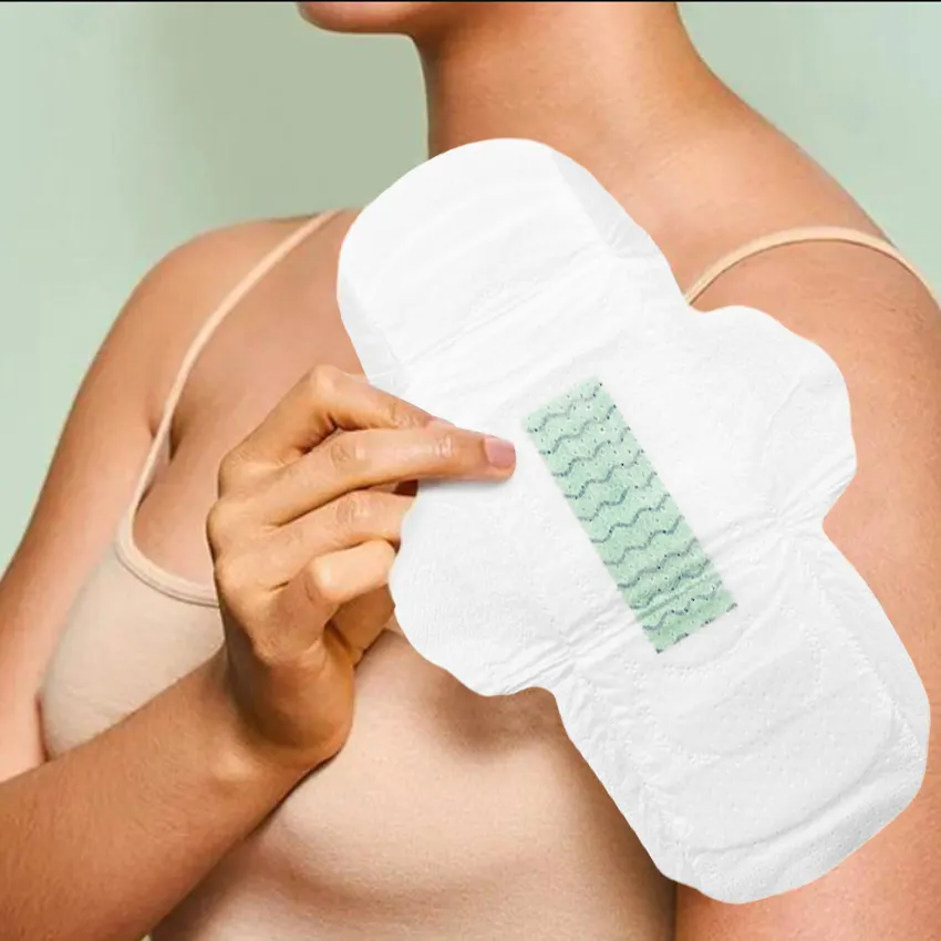 NOUVEAU Produit 2024 Meilleures ventes de serviettes hygiéniques en coton pour Heavy Flow Night Serviettes hygiéniques pour l'Asie du Sud-Est