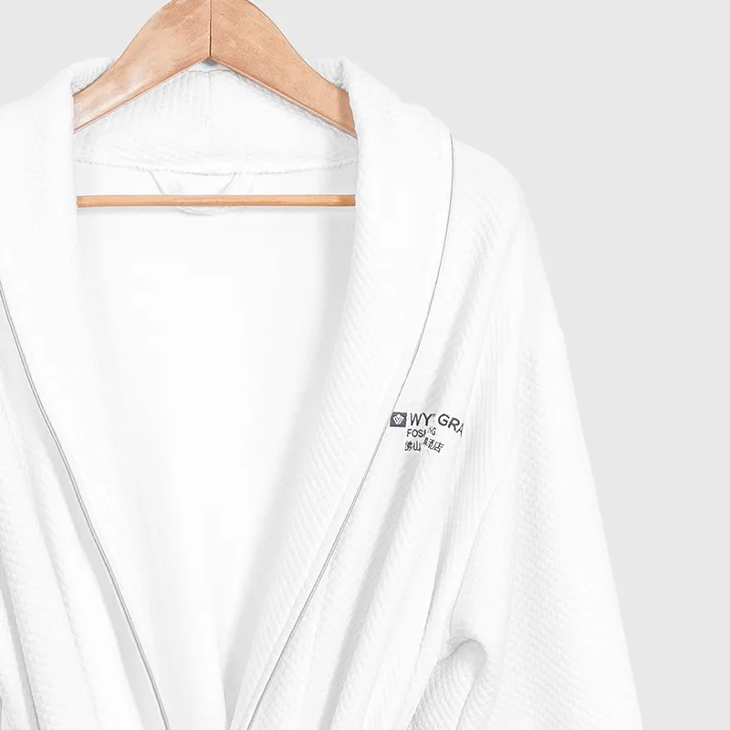 ผ้าคลุมไหล่คอปักโลโก้ผ้าฝ้าย100% ที่มีคุณภาพสูงสปาเสื้อคลุมเสื้อคลุมอาบน้ำที่กำหนดเอง