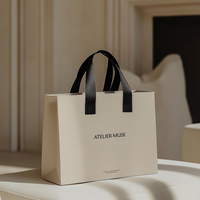 Vente en gros de sacs en papier de luxe avec logo personnalisé imprimé, rose, blanc, violet, boutique de vente au détail, sacs en papier à provisions avec votre propre logo