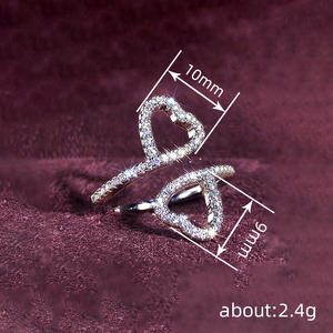 Anillo en forma de corazón T0638 con circonita cúbica engastada, anillos de moda unisex para el Día de San Valentín - Product Image 3