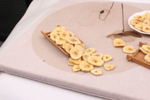Bâtonnets de bananes lyophilisées en vrac - Légères et croustillantes, compatibles végétaliens, riches en fibres, idéales pour les mélanges de fruits secs et les céréales - Product Image 4