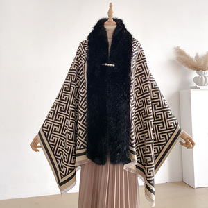 Chal de Invierno de Marca de Lujo para Mujer, Diseño Geométrico de Animales, Sensación de Cachemira, Chal Poncho con Cuello de Piel Sintética para Fiesta - Product Image 3