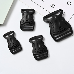Hebillas de plástico de liberación lateral para bolsos, correas de cierre ajustables y duraderas - Product Image 4