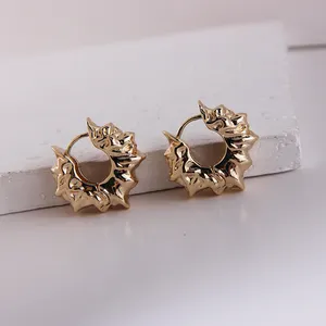 New Design 16k Gold Plating Cute Hoop Beautiful Smart Earrings Stud Fashion Women's Stud Earrings