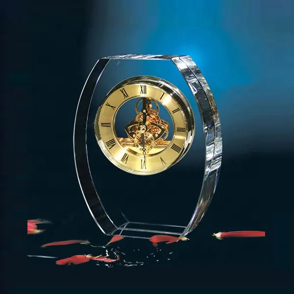 Commercio all'ingrosso Trasparente Bianco K9 ottica di taglio laser di cristallo grande scheletro orologi