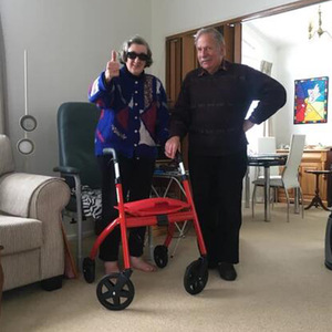 Jacons Walker <b>Rollator</b> Red And Black Lightweight Foldable With Bag And Tray For Legs Support - Product Image 2