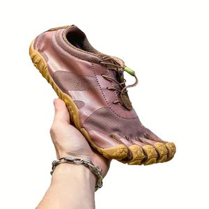 รองเท้าฟิตเนสแบบตาข่าย Fivefingers พื้นยางสำหรับทุกเพศ พื้นรองเท้าชั้นกลาง EVA สำหรับฤดูร้อน เหมาะสำหรับการฝึกโยคะ - Product Image 5