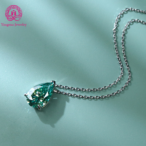 Liontin Moissanite Hijau/Klasik Putih Perak Sterling 925 4CT Potongan Pir Kalung Moissanite untuk Wanita - Product Image 3