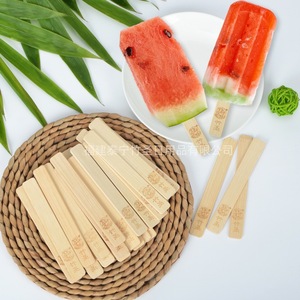 Palitos de bambú Saint Ice Pop de 114 mm x 15 mm x 2 mm para brochetas de frutas, uso comercial - Product Image 1