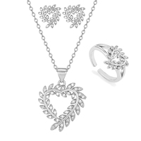 Ensemble de Bijoux Classique Luxe Extravagant Plaqué Or Éléments Fleurs Zirconium Boucles d'Oreilles Pendentif Collier pour Fêtes et Fiançailles