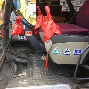 Excavatrices d'occasion Komatsu PC450 de 45 tonnes, fabriquées au Japon, très peu d'heures de fonctionnement, à vendre à prix réduit - Product Image 5