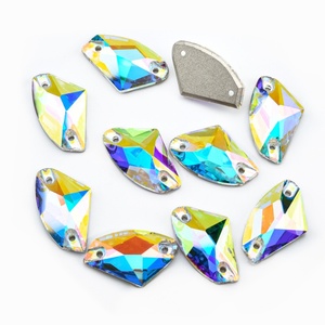 OLeeya Premium 5A Cristaux galactiques à coudre, grandes formes, strass à dos plat à coudre, pierres de couture en verre pour accessoires vestimentaires - Product Image 3