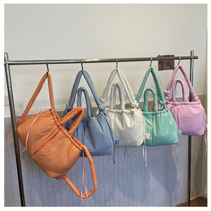 <span class=keywords><strong>Borsa</strong></span> regalo da donna con zaino a spalla estiva all'ingrosso monogramma <span class=keywords><strong>borsa</strong></span> Tote <span class=keywords><strong>trapuntata</strong></span> <span class=keywords><strong>nera</strong></span> - Product Image 2