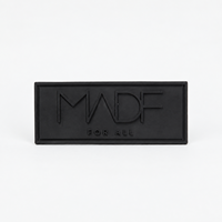 Logo de marque personnalisé lettres Silicone & PVC caoutchouc Patch noir étiquettes thermocollantes pour la couture de vêtements vêtements sacs chaussures
