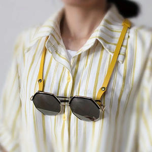 Sangle de cou extérieure en similicuir pour porte-cordon de retenue de lunettes pour lunettes de soleil avec lanière élégante - Product Image 3