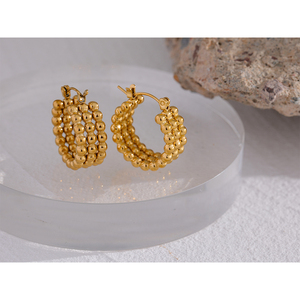 JINYOU 1188 Joyería Minimalista Impermeable, Aretes de Aro Huggie de Acero Inoxidable Chapados en Oro de 18K, Joyas Sencillas y Modernas para Mujer - Product Image 6